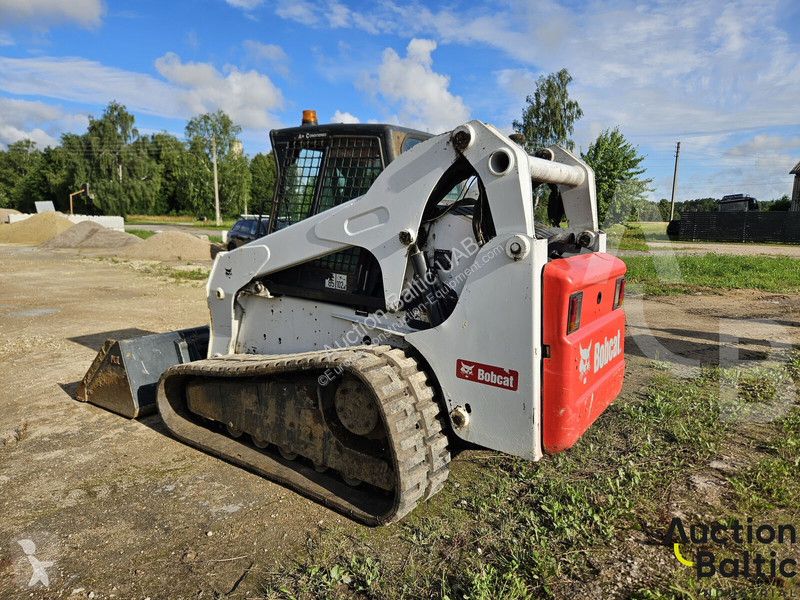 Фронтальный погрузчик Bobcat