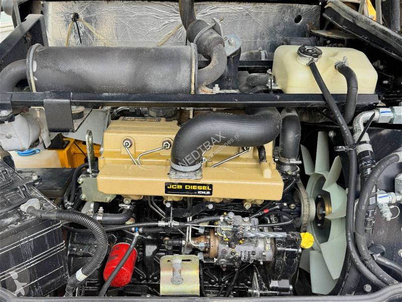 Chargeuse JCB T4