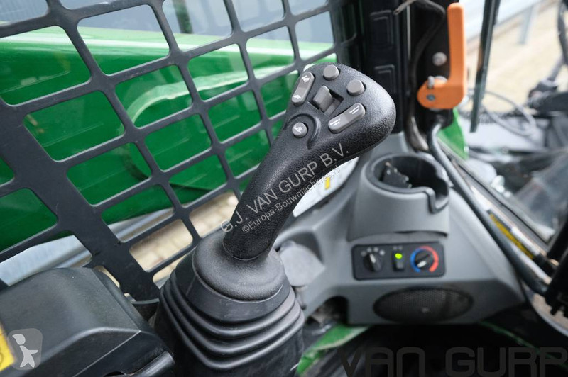 Pala cargadora Bobcat HIFLOW + Laser Grader 108...