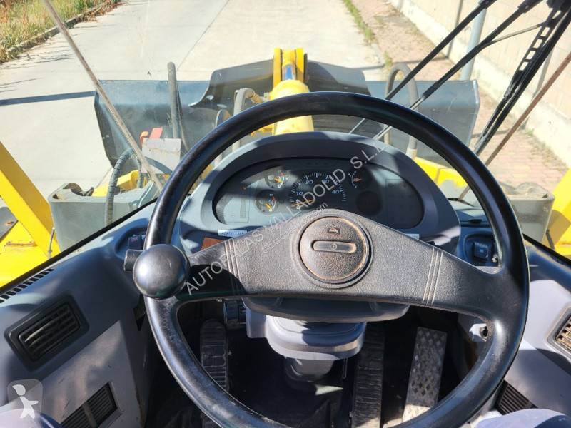 Pala cargadora Komatsu WA320-5