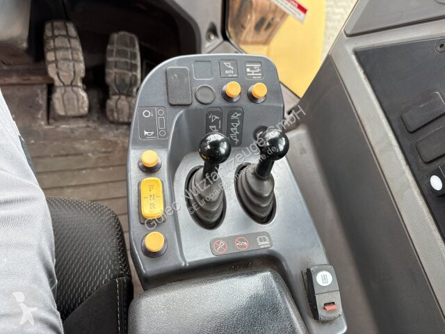 Pala cargadora Caterpillar 962M Radlader 20,2...