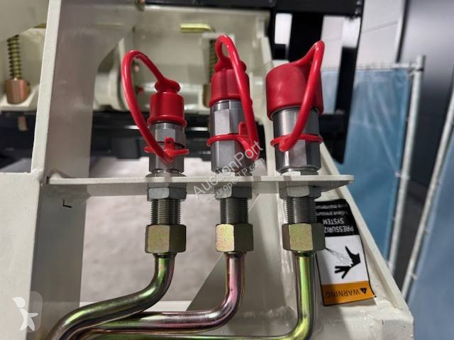 Chargeuse  T330XL