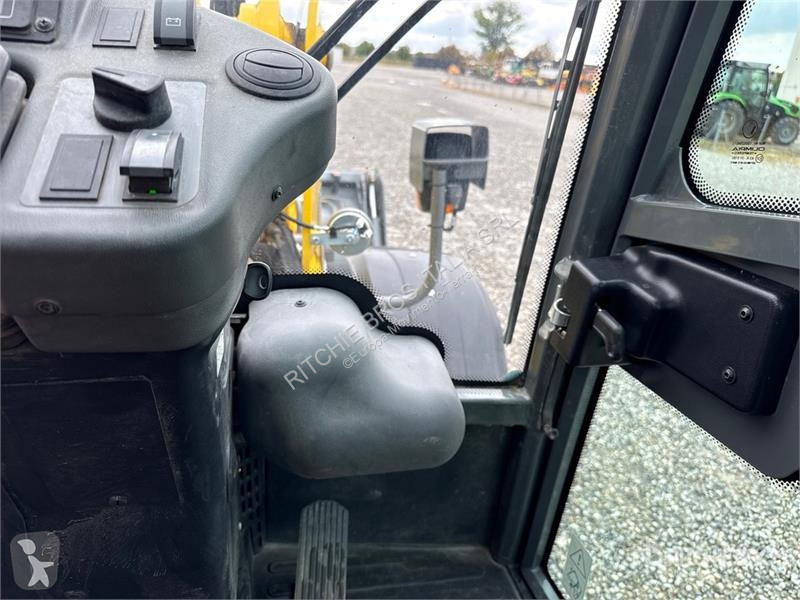 Wacker Neuson WL60 loader