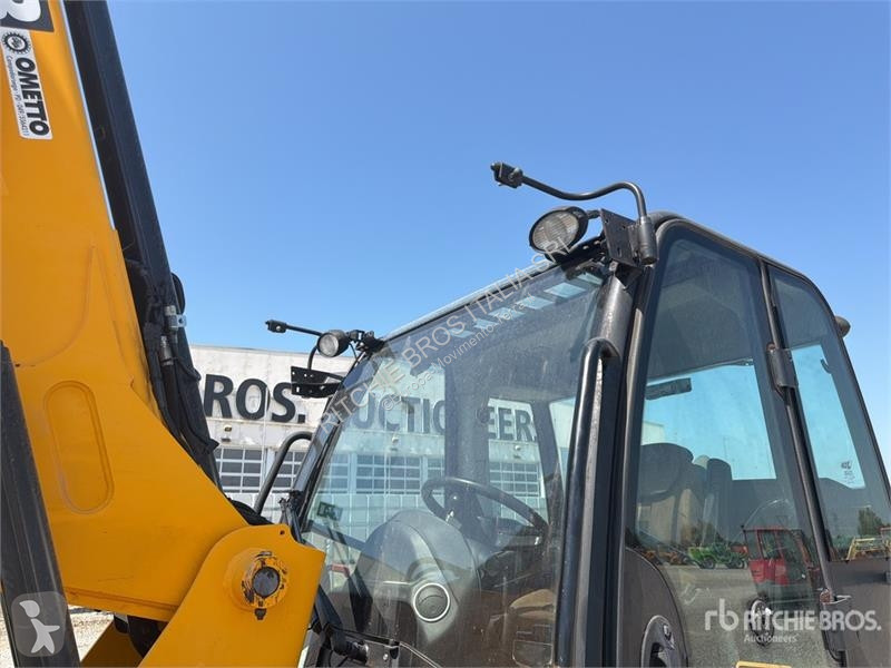 Навантажувач JCB Agri Wheel Loader