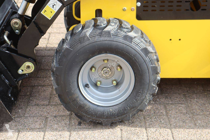 Delano S360 loader