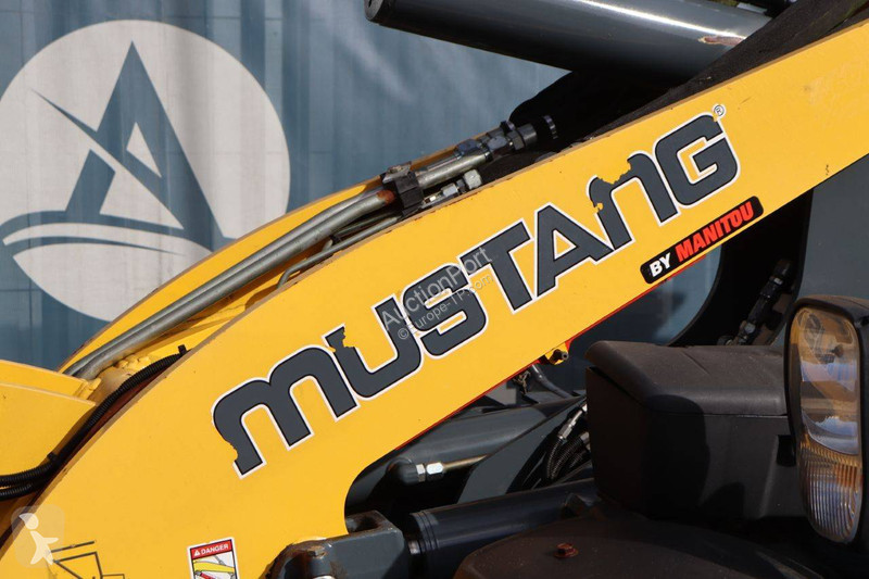 Навантажувач Mustang AL 708
