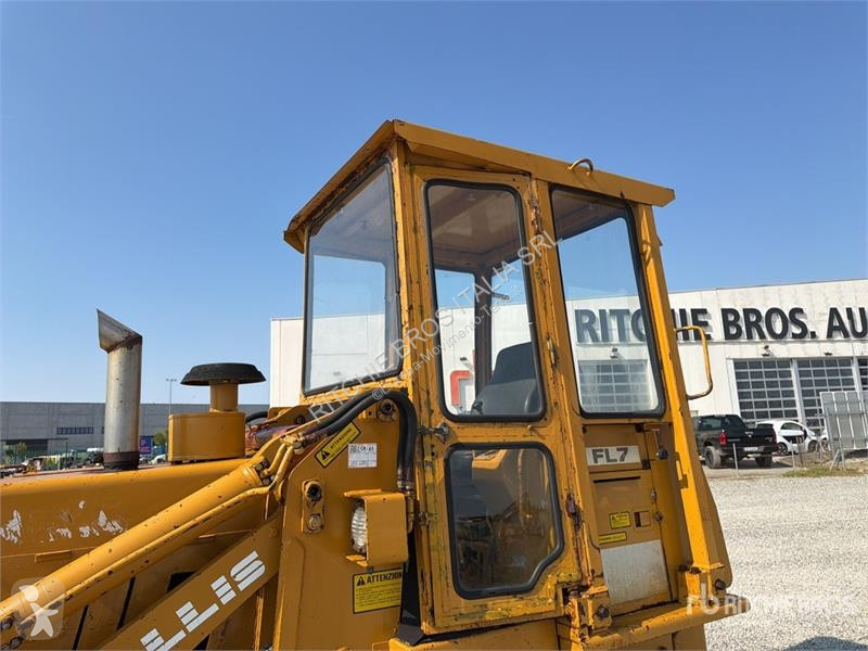 Pala cargadora  FL7 Crawler Loader