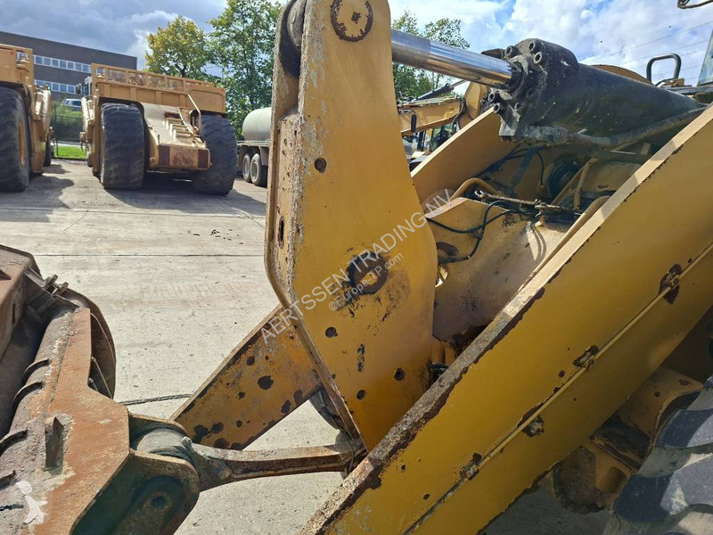 Chargeuse Caterpillar 962M
