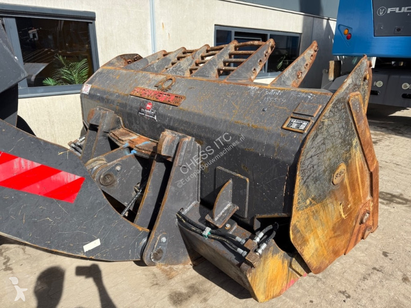 Lastare Doosan DL 280-7 - DL 280 - Solid tyres...