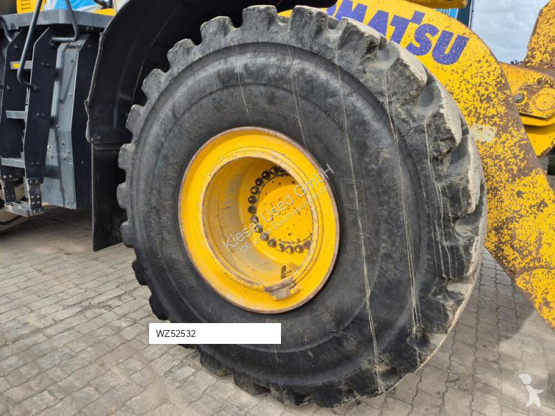 Lastare Komatsu WA475-10