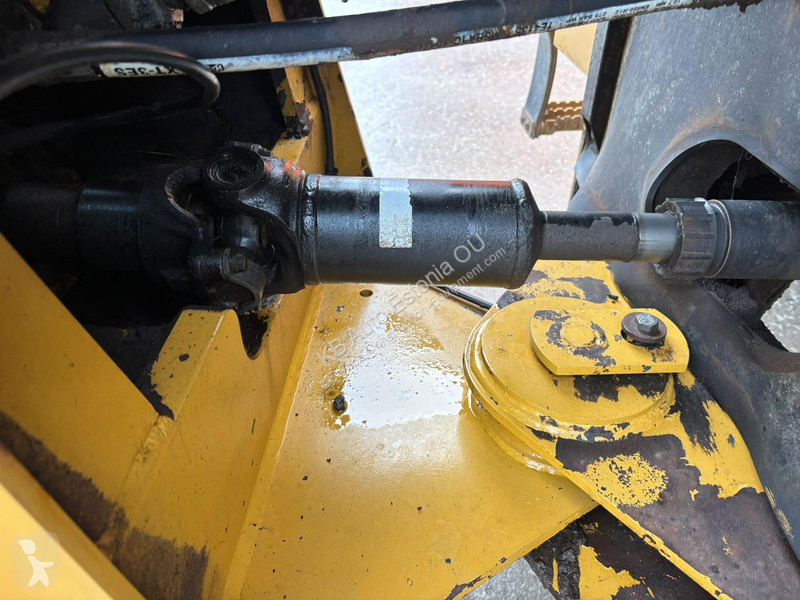Chargeuse Caterpillar AC / CENTRL LUBRICATION
