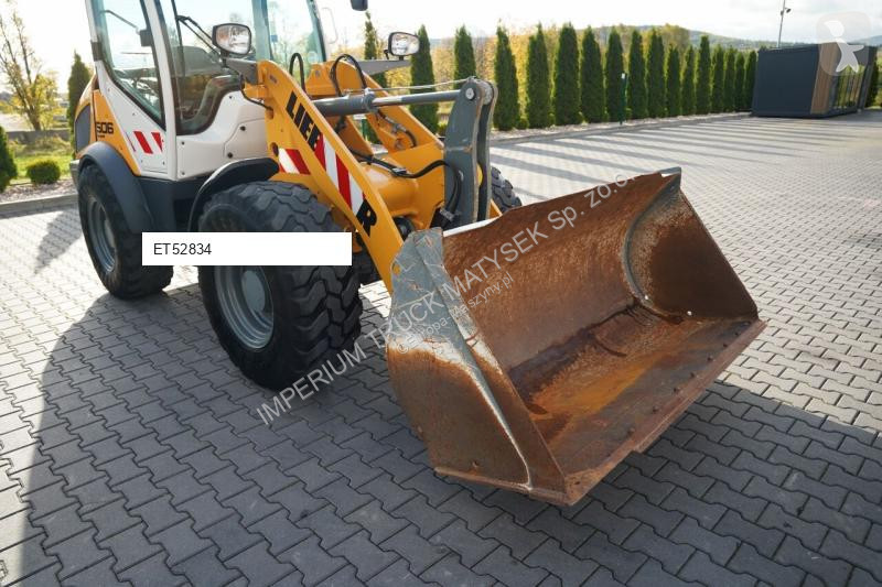 Товарач Liebherr L 506c / ŁADOWARKA KOŁOWA /...