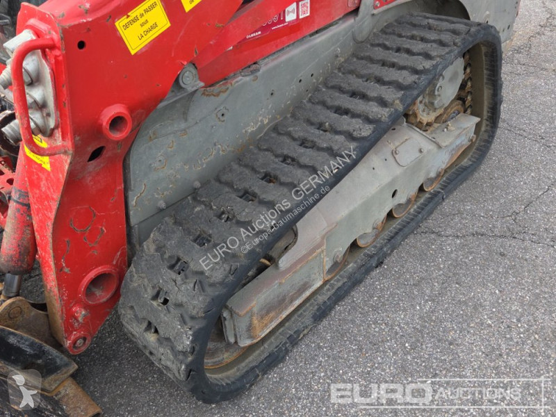 Товарач Bobcat T590