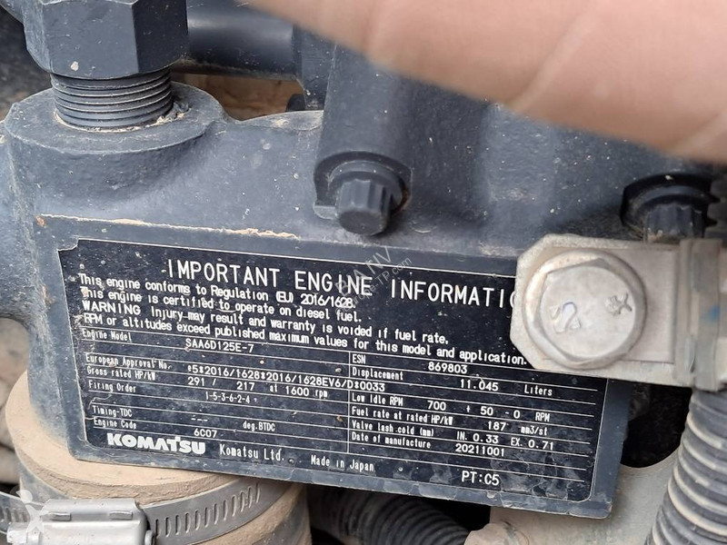 مُحمّلة Komatsu WA475-10E0