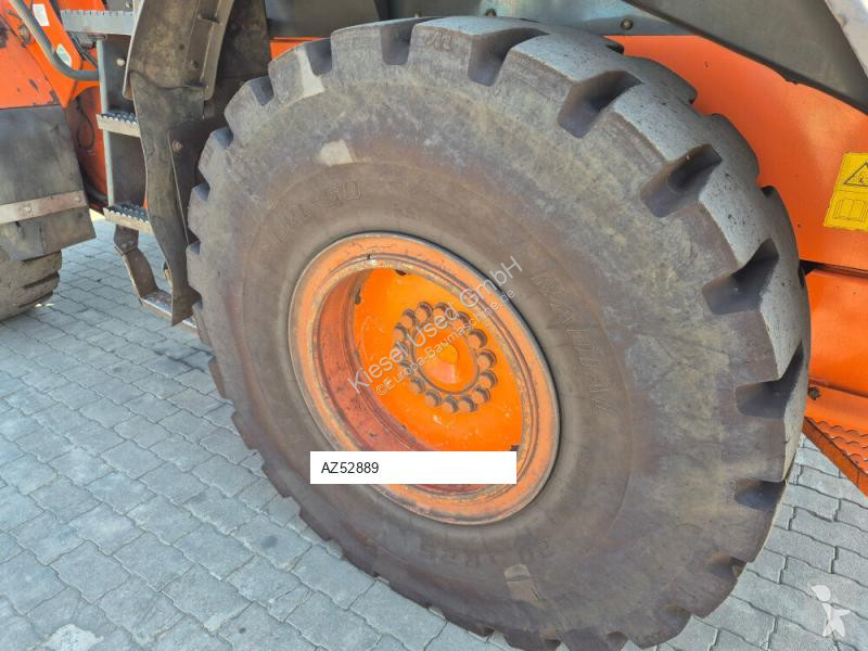 Товарач Hitachi ZW180-5