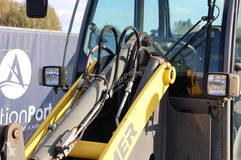 Kramer 353 loader
