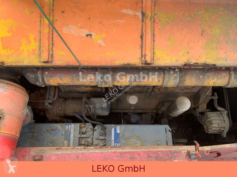 Nakladač Hanomag B14C 1 Löffel Gesamtgewicht...