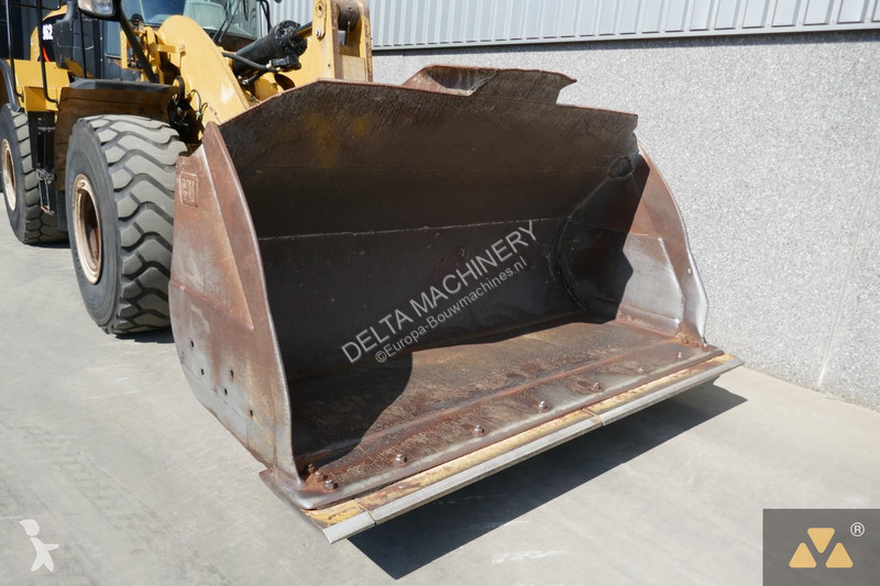 Shovel Caterpillar