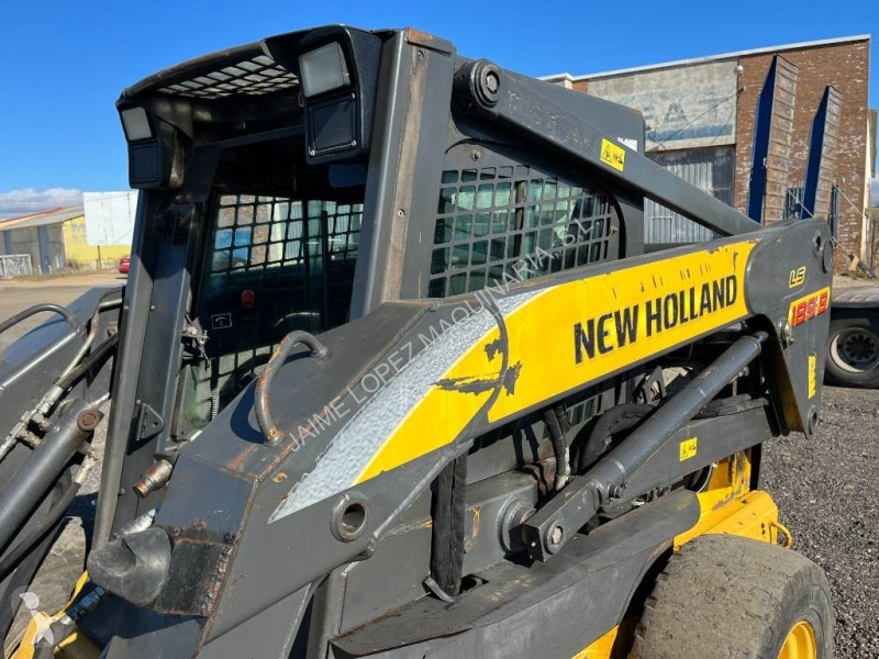 Pala cargadora New Holland