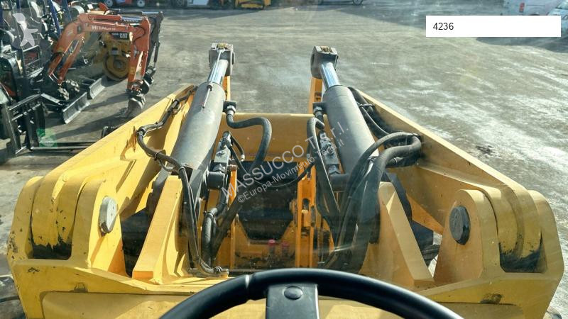 Incarcator Mecalac AS210 4X4