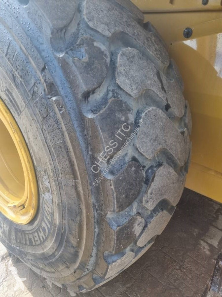 Shovel Caterpillar 972 M  --  LIKE NEW  --...