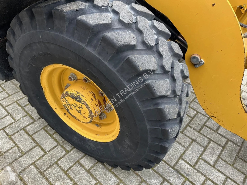 Shovel Caterpillar 906H, 2015 year, Bucket and...