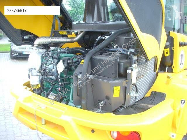 مُحمّلة Volvo L 30 MIETE / RENTAL