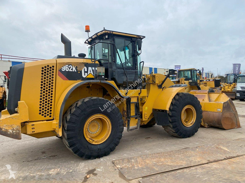 Shovel Caterpillar NVT
