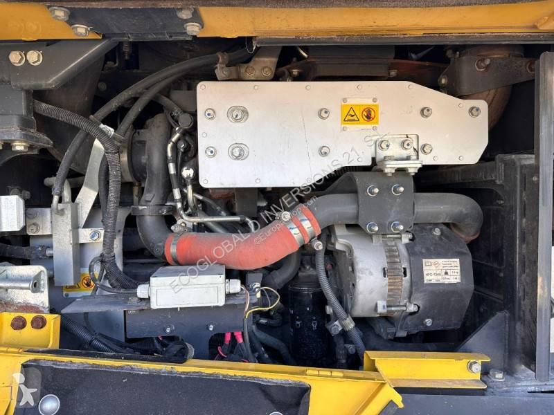 Pala Komatsu 8EO