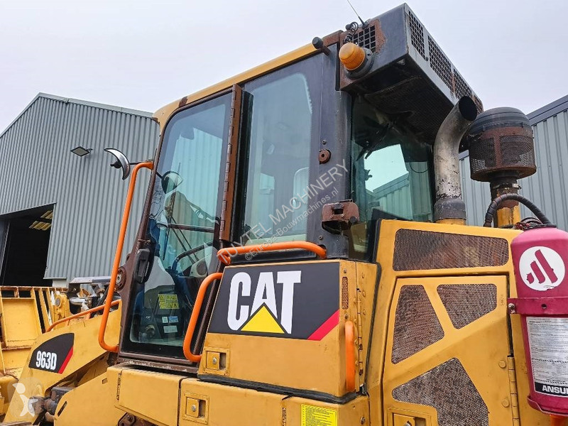 Shovel Caterpillar crawler loader tracked...