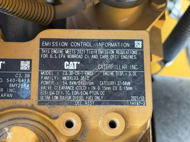 Shovel Caterpillar M