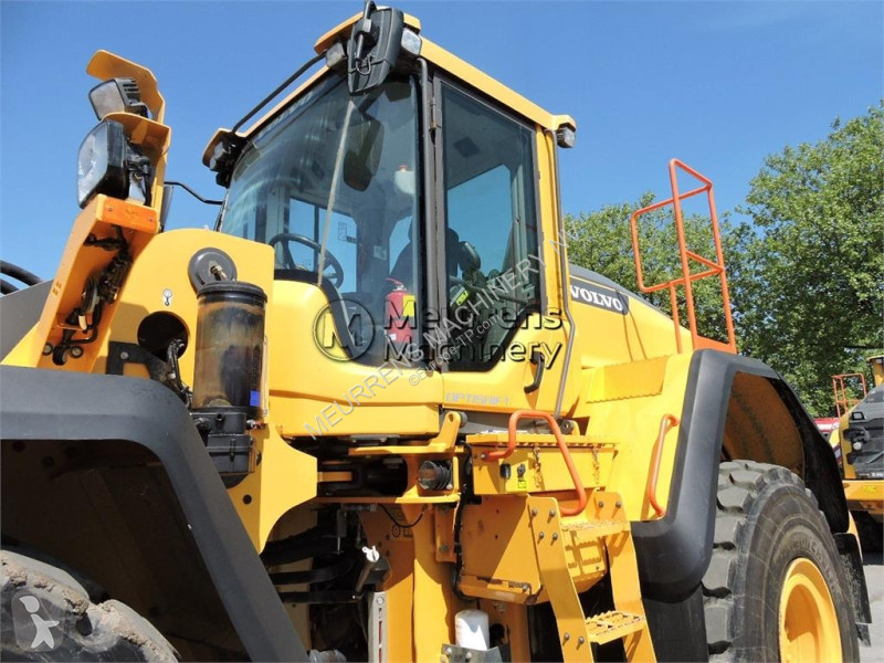Nakladač Volvo L150H