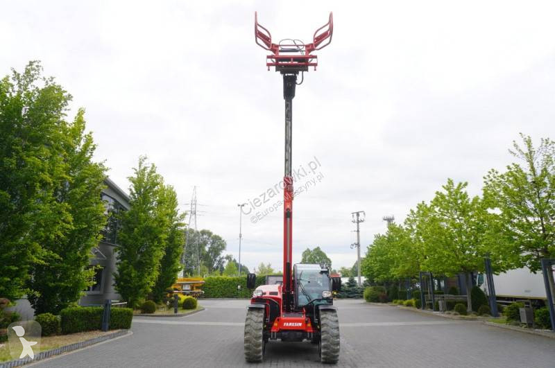 Încărcător telescopic Faresin-Haulotte 730C...