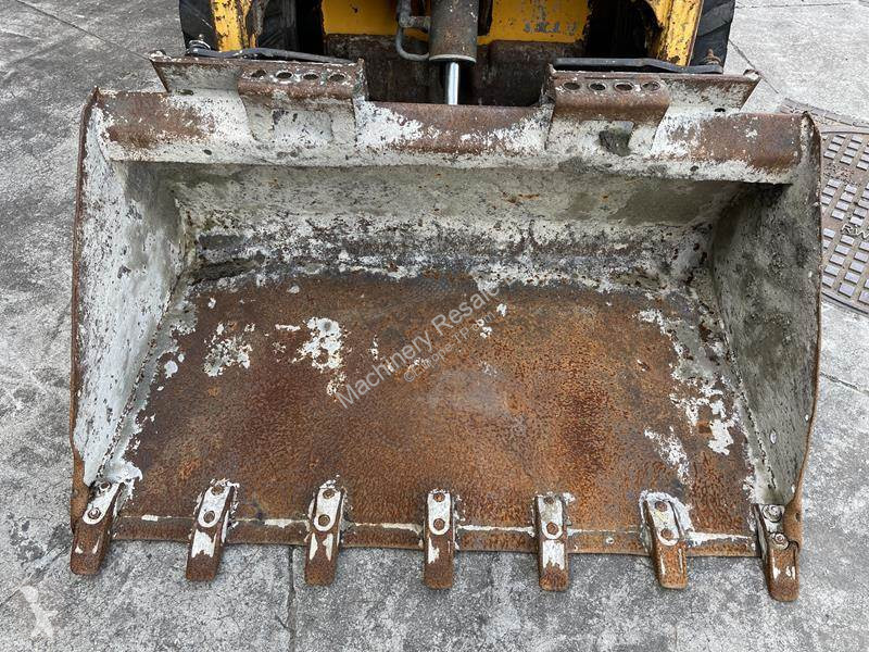 Shovel Bobcat