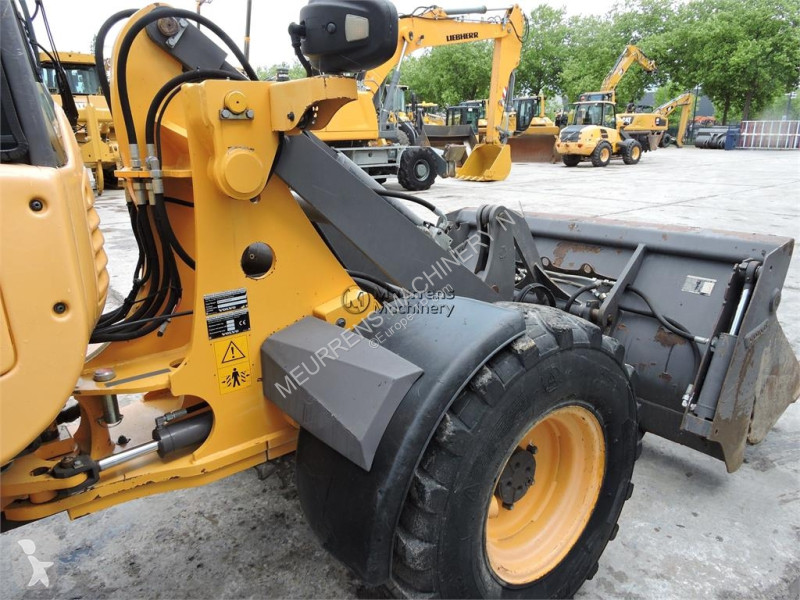 مُحمّلة Volvo L25F + FORK