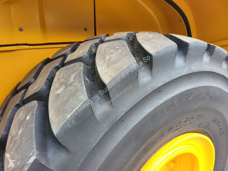 Nakladač Volvo L150H