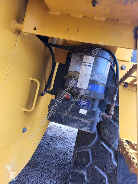 Nakladač Volvo L 110 H