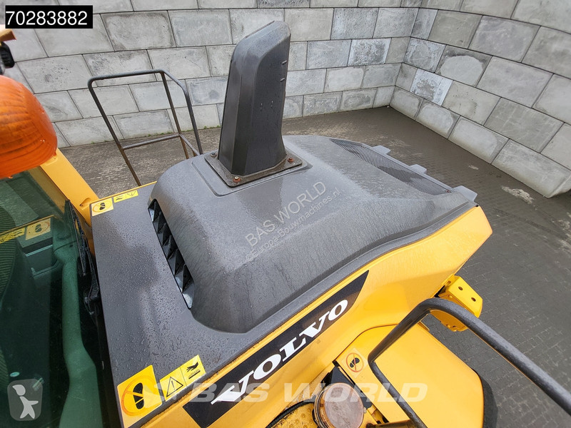 Nakladač Volvo L150 H