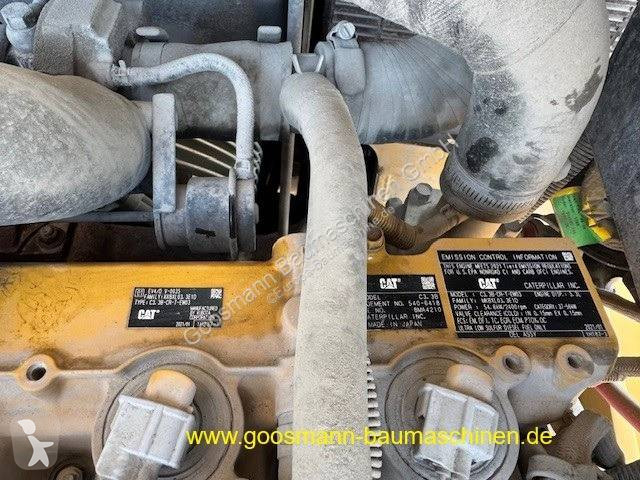 Shovel Caterpillar CAT 908 M