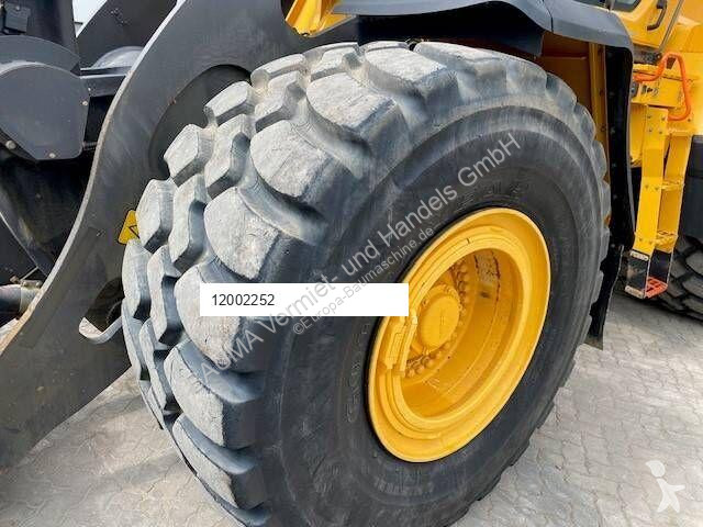 مُحمّلة Volvo L 260 H 6.8 cbm MIETE / RENTAL...