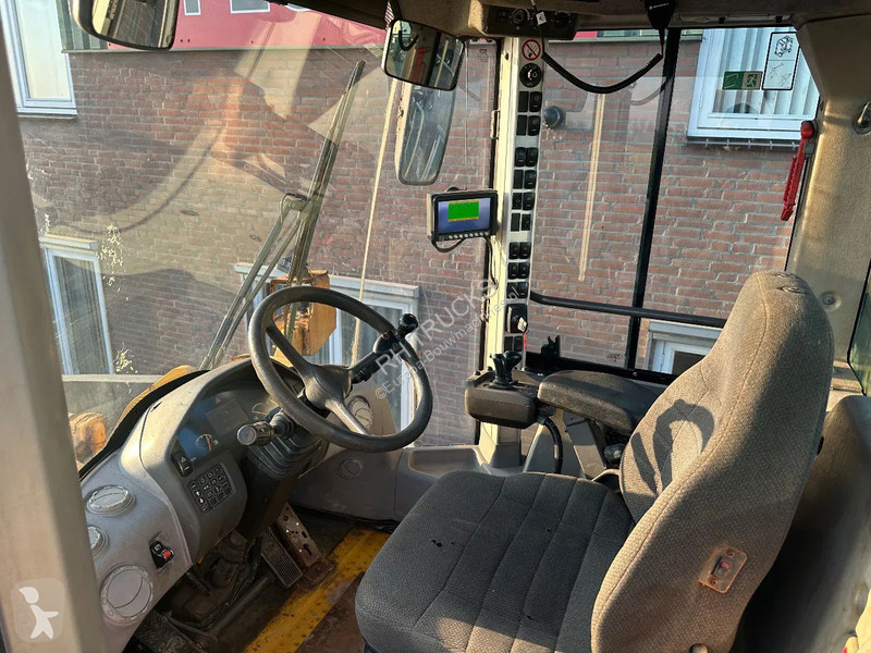 Pala Volvo CE, 400 CM BUCKET, AUTO LUB, AIRCO