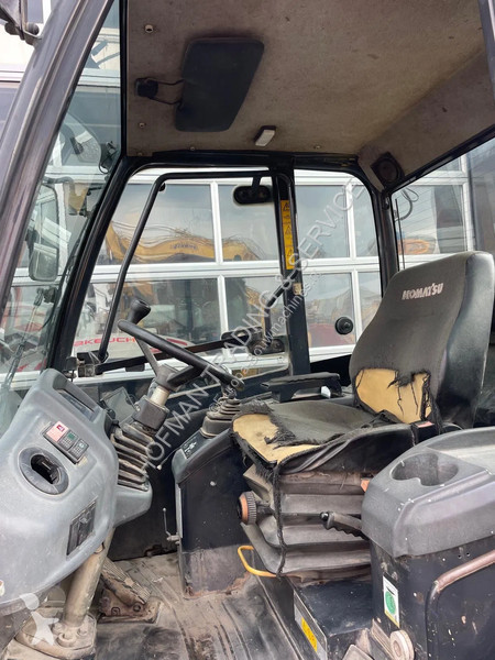 Shovel Komatsu WA100