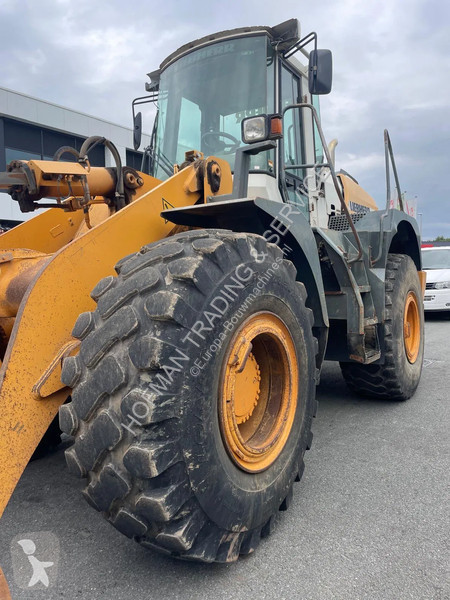 Pala Liebherr