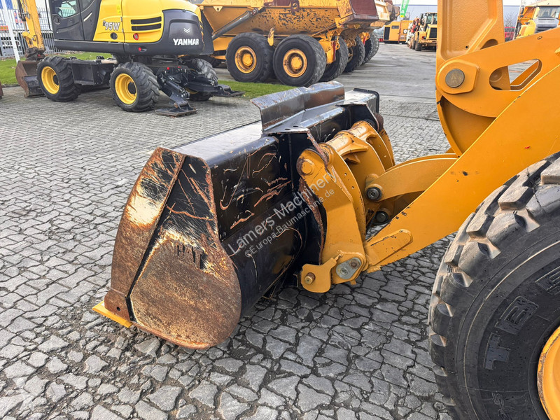 مُحمّلة Caterpillar 914M Speeder .