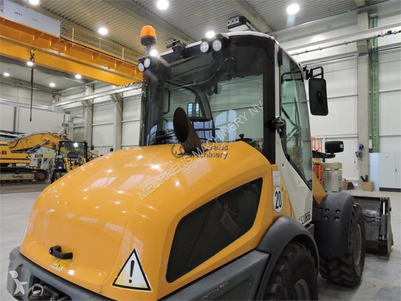 Nakladač Liebherr L508 + FORK