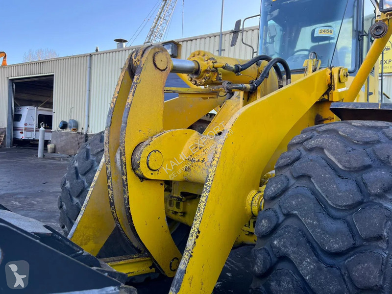 Nakladač Komatsu WA-420 Wheel Loader...