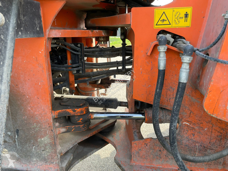 Nakladač Hitachi 6