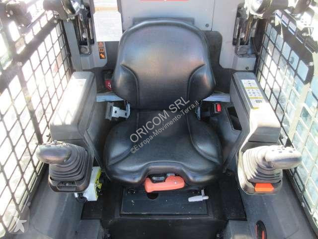 مُحمّلة Bobcat T76 HF