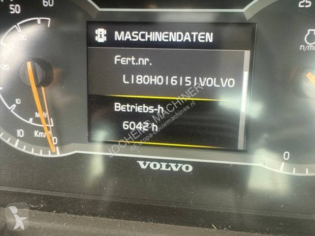 Nakladač Volvo