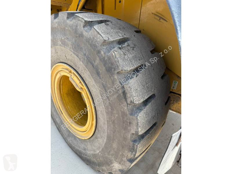 Nakladač Caterpillar 962M